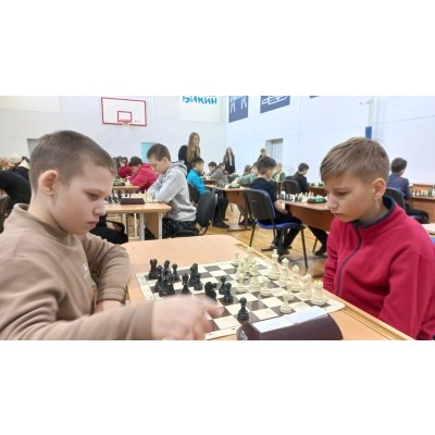 В Селе Красный Яр стартовал шахматный турнир